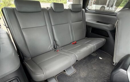 Toyota Sequoia II рестайлинг, 2010 год, 2 475 000 рублей, 5 фотография