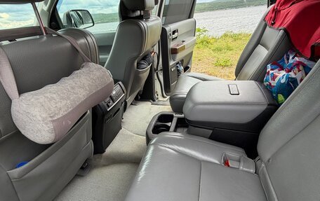 Toyota Sequoia II рестайлинг, 2010 год, 2 475 000 рублей, 8 фотография