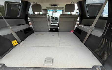 Toyota Sequoia II рестайлинг, 2010 год, 2 475 000 рублей, 7 фотография