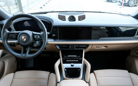 Porsche Cayenne III, 2025 год, 15 290 000 рублей, 16 фотография