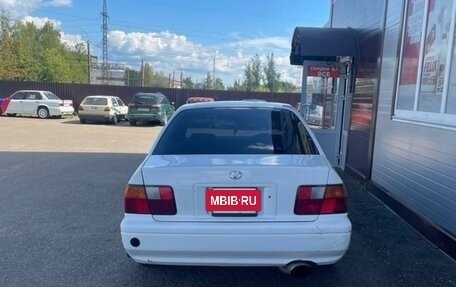 Toyota Camry V40, 1998 год, 500 000 рублей, 4 фотография