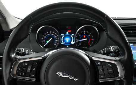 Jaguar F-Pace, 2019 год, 2 560 000 рублей, 21 фотография
