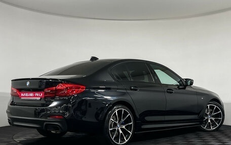 BMW 5 серия, 2018 год, 3 990 000 рублей, 3 фотография