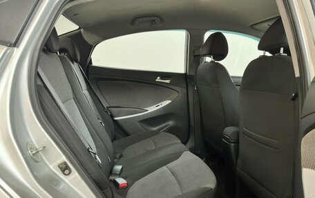 Hyundai Solaris II рестайлинг, 2011 год, 610 000 рублей, 10 фотография