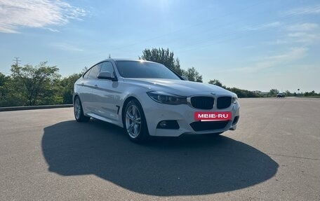 BMW 3 серия, 2018 год, 2 900 000 рублей, 2 фотография