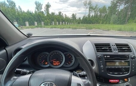 Toyota RAV4, 2011 год, 1 090 000 рублей, 15 фотография