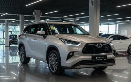 Toyota Highlander, 2026 год, 5 700 000 рублей, 2 фотография