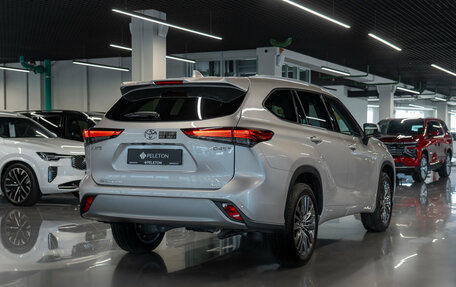 Toyota Highlander, 2026 год, 5 700 000 рублей, 5 фотография