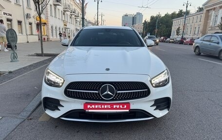 Mercedes-Benz E-Класс, 2020 год, 3 350 000 рублей, 2 фотография