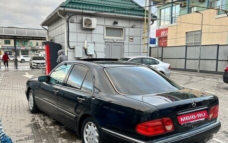Mercedes-Benz E-Класс, 1999 год, 180 000 рублей, 4 фотография