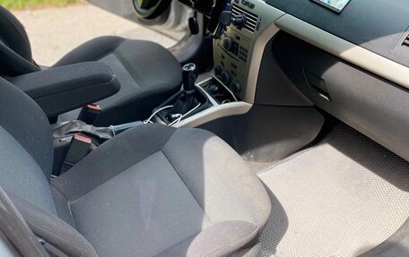 Opel Astra H, 2007 год, 250 000 рублей, 13 фотография