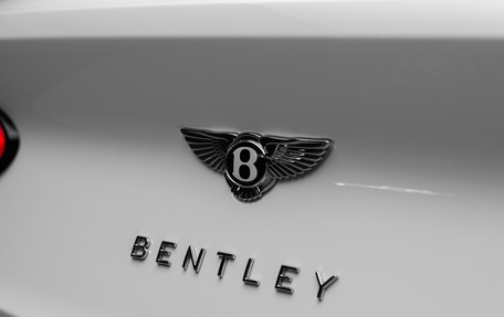Bentley Bentayga I, 2022 год, 25 900 000 рублей, 12 фотография