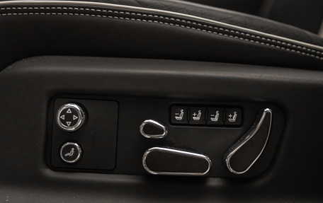 Bentley Bentayga I, 2022 год, 25 900 000 рублей, 24 фотография