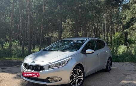 KIA cee'd III, 2014 год, 1 300 000 рублей, 2 фотография