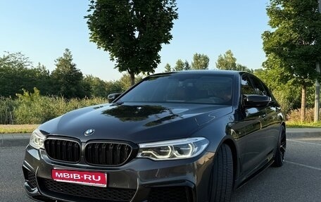 BMW 5 серия, 2018 год, 3 600 000 рублей, 1 фотография