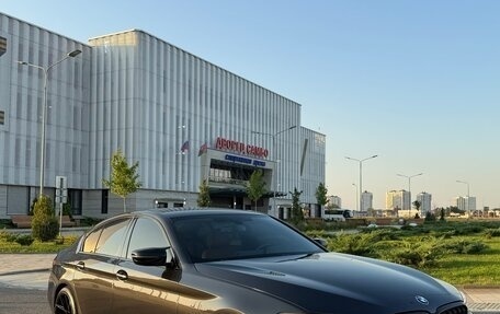 BMW 5 серия, 2018 год, 3 600 000 рублей, 10 фотография