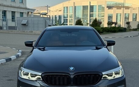 BMW 5 серия, 2018 год, 3 600 000 рублей, 2 фотография