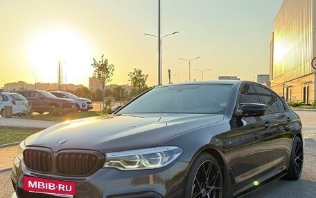 BMW 5 серия, 2018 год, 3 600 000 рублей, 9 фотография