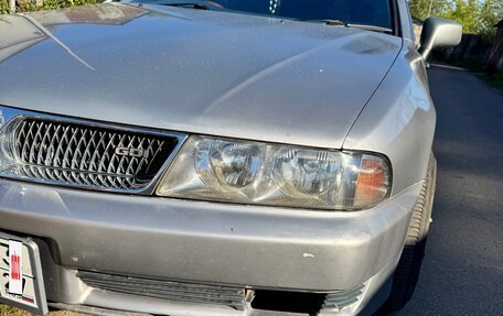 Mitsubishi Diamante II, 2001 год, 380 000 рублей, 4 фотография