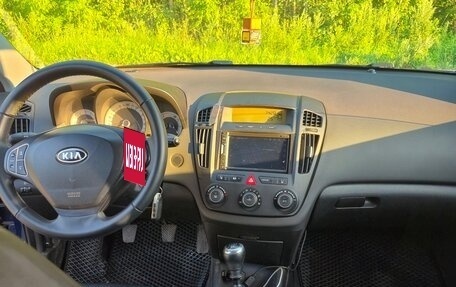 KIA cee'd I рестайлинг, 2008 год, 500 000 рублей, 16 фотография