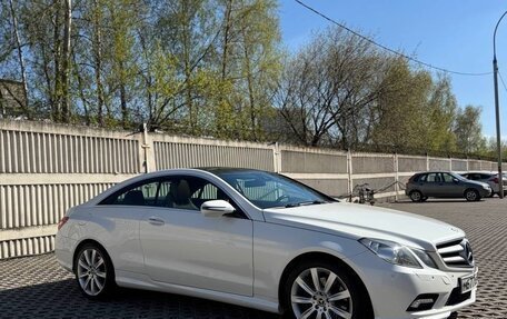 Mercedes-Benz E-Класс, 2009 год, 1 250 000 рублей, 6 фотография