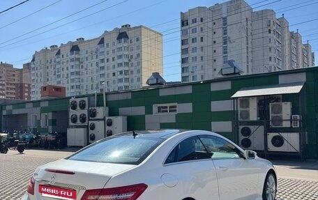 Mercedes-Benz E-Класс, 2009 год, 1 250 000 рублей, 5 фотография