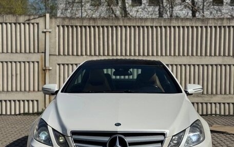 Mercedes-Benz E-Класс, 2009 год, 1 250 000 рублей, 2 фотография