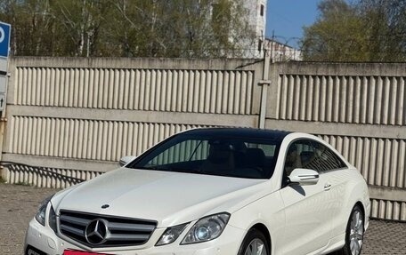 Mercedes-Benz E-Класс, 2009 год, 1 250 000 рублей, 3 фотография