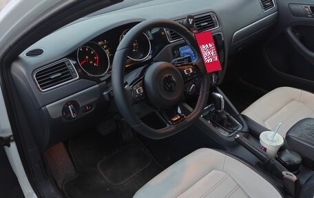 Volkswagen Jetta VI, 2015 год, 1 100 000 рублей, 6 фотография