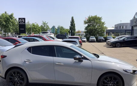 Mazda 3, 2026 год, 2 000 000 рублей, 2 фотография