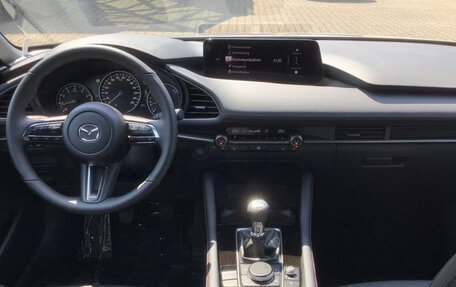 Mazda 3, 2026 год, 2 000 000 рублей, 11 фотография