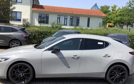 Mazda 3, 2026 год, 2 000 000 рублей, 6 фотография