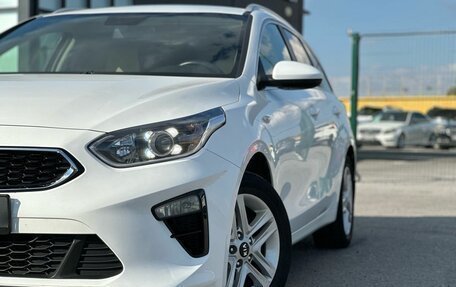 KIA cee'd III, 2019 год, 1 630 000 рублей, 3 фотография