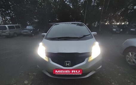 Honda Fit III, 2008 год, 553 000 рублей, 3 фотография