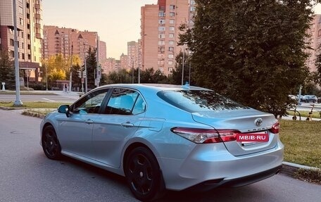Toyota Camry, 2021 год, 2 899 000 рублей, 7 фотография