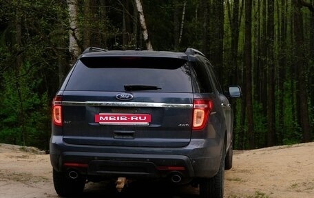 Ford Explorer VI, 2013 год, 1 200 000 рублей, 22 фотография