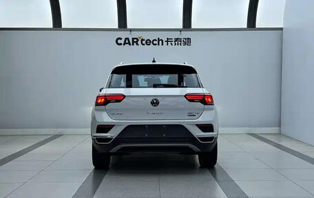 Volkswagen T-Roc I, 2022 год, 2 300 004 рублей, 5 фотография