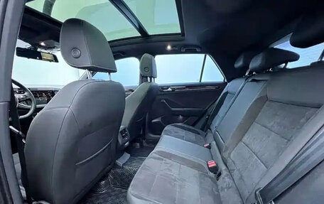 Volkswagen T-Roc I, 2022 год, 2 300 004 рублей, 19 фотография