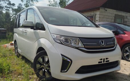 Honda Stepwgn IV, 2016 год, 1 400 000 рублей, 7 фотография