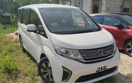 Honda Stepwgn IV, 2016 год, 1 400 000 рублей, 6 фотография