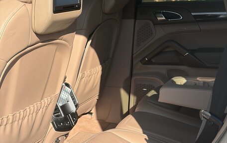 Porsche Cayenne III, 2011 год, 1 750 000 рублей, 6 фотография