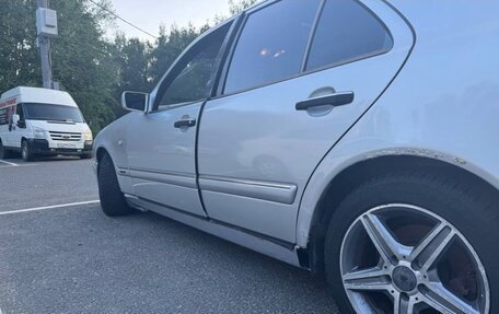 Mercedes-Benz E-Класс, 1997 год, 330 000 рублей, 5 фотография