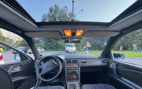 Mercedes-Benz E-Класс, 1997 год, 330 000 рублей, 6 фотография