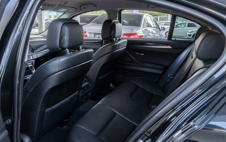 BMW 5 серия, 2013 год, 2 100 000 рублей, 11 фотография