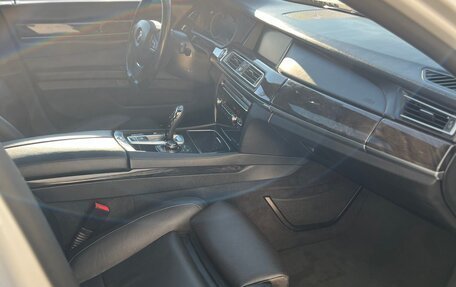 BMW 7 серия, 2012 год, 2 950 000 рублей, 4 фотография