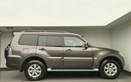 Mitsubishi Pajero IV, 2014 год, 2 398 000 рублей, 6 фотография