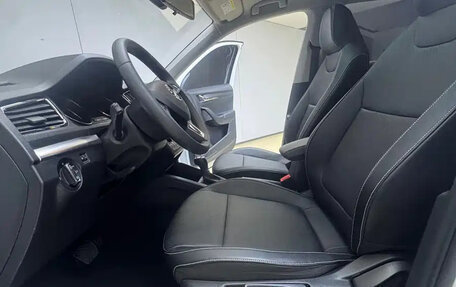 Skoda Kamiq I, 2023 год, 1 400 000 рублей, 10 фотография
