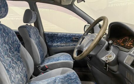 Toyota Ipsum II, 1997 год, 550 000 рублей, 10 фотография