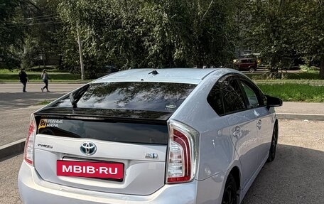 Toyota Prius, 2012 год, 1 100 000 рублей, 2 фотография