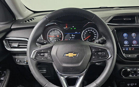 Chevrolet TrailBlazer, 2023 год, 1 500 000 рублей, 10 фотография